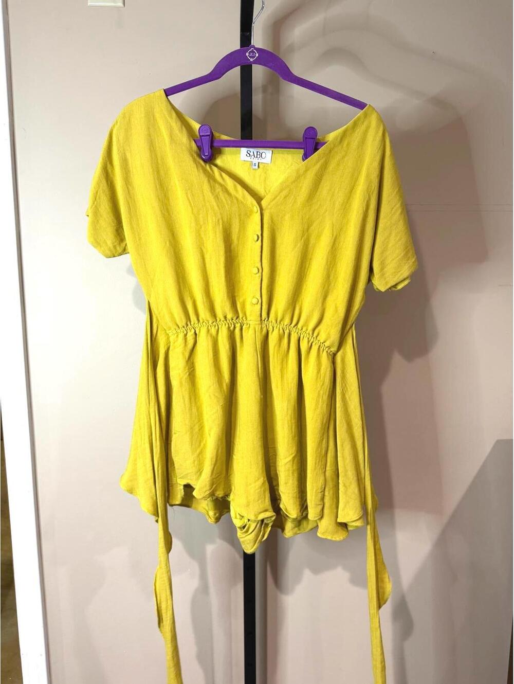 Sabo Skirt Yellow Button-Front Short Sleeve Romper Size S
